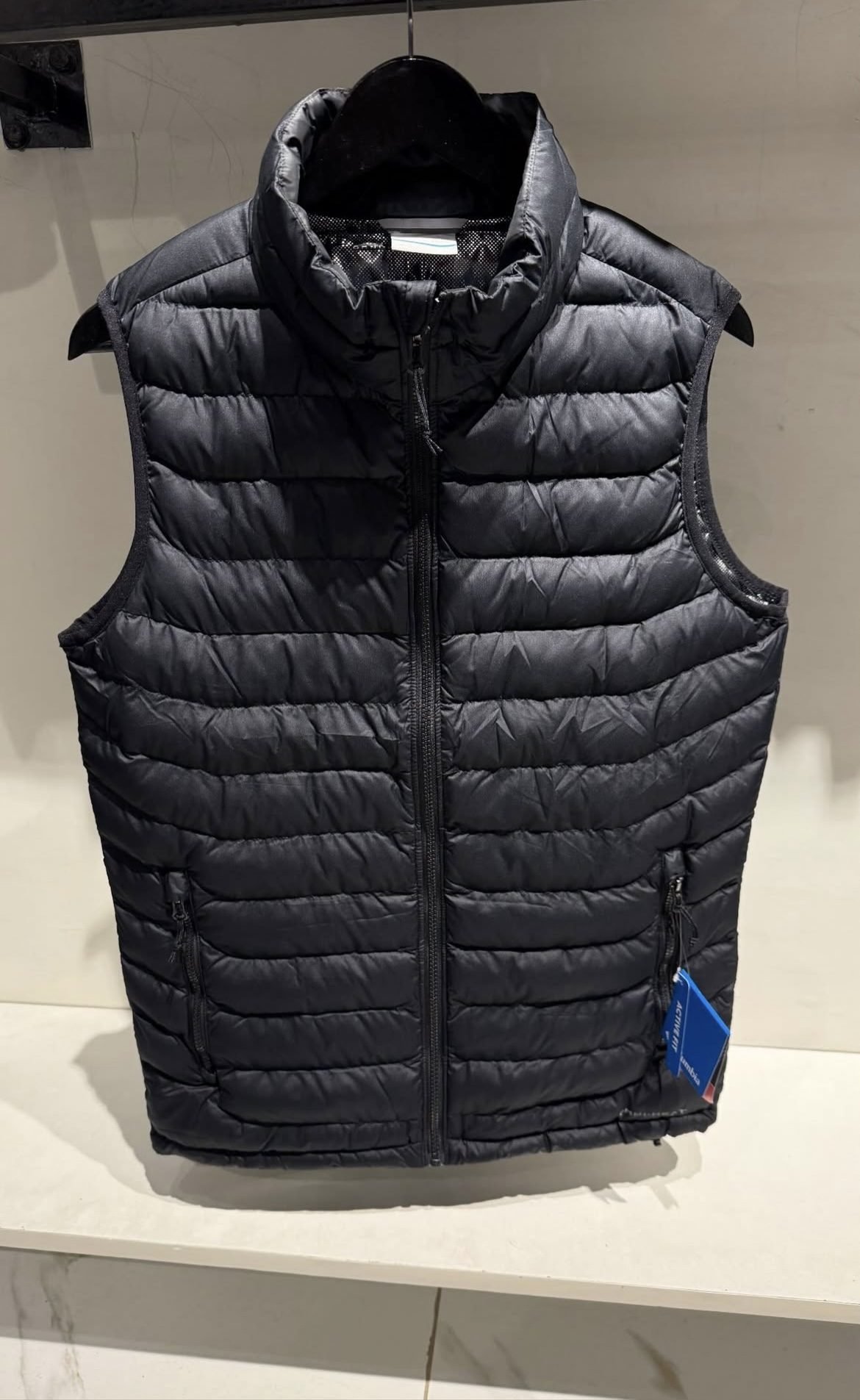 Sleeveless Jacket